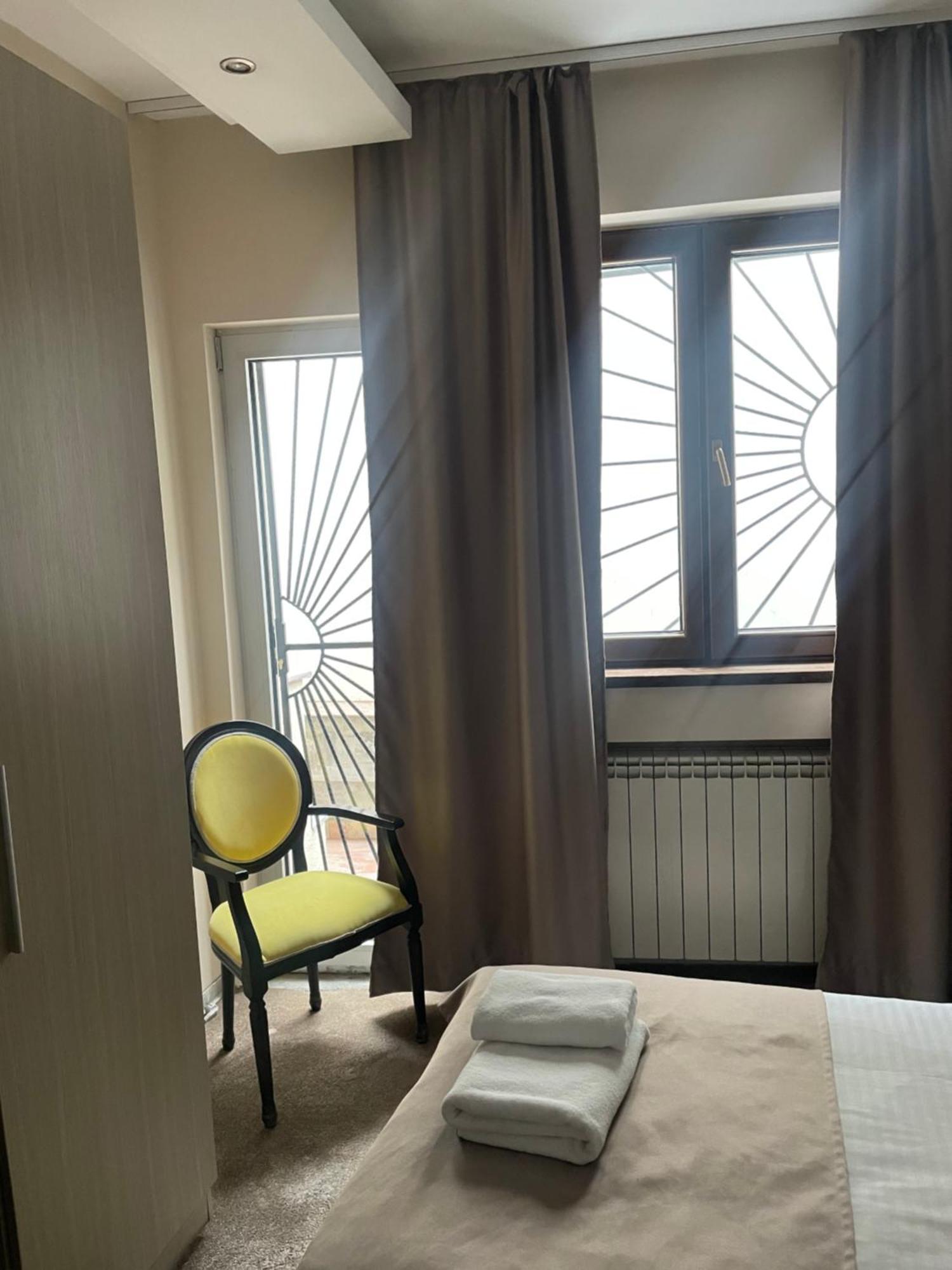 City Code In Joy Belgrado Exterior foto